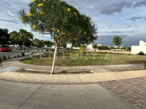 Terreno En Venta En Mayorazgo, En León, Gto.