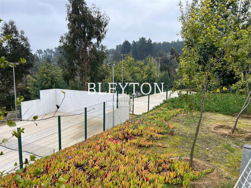 Departamento En Arriendo De 3 Dorm. Y 3b En Los Almendros