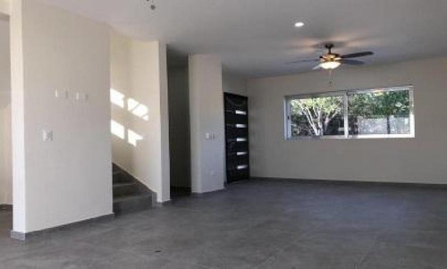 Imagen 11 de 16 de Casa En Venta En Playa Del Carmen