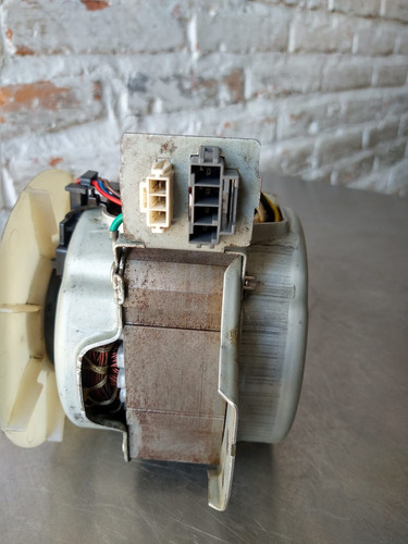 Motor 1/4 233d2246p001 Lavadoras Kraken Easy, Mabe Ge Usado (Usado)