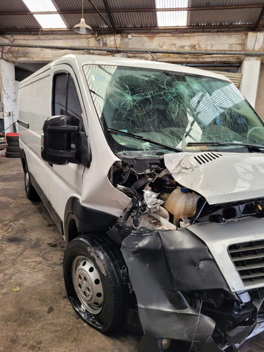 Imagen 2 de 7 de Ducato 2.3 Medio 2019 Chocada, En Marcha Doc Al Dia