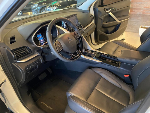 Mitsubishi Eclipse Cross 1.5 Hpe-S Turbo S-Awc Cvt (Br) 5P