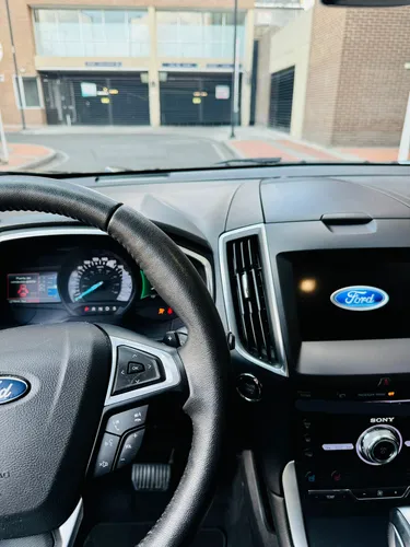 Ford Edge 2.0 Titanium