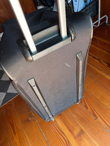 Valija Mochila Xxl C Ruedas Y Manija Viaje Convertible Negro Lisa (Usado)