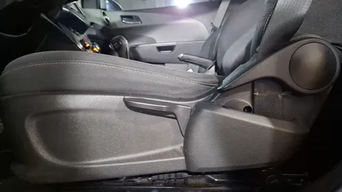 Chevrolet Sonic 1.6 AT F LTZ