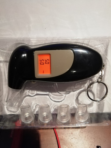 Mini Tester Alcoholimetro Digital Incluye Boquillas