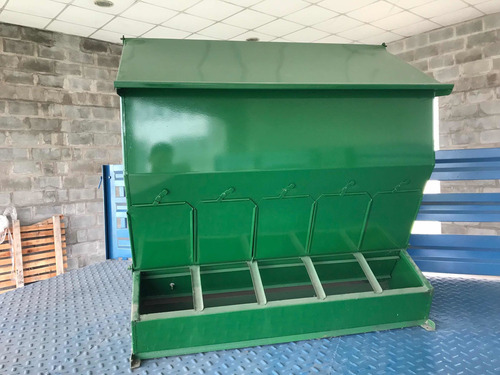 Imagen 3 de 17 de Comederos De Cerdos Nuevos, Fabrica En Tres Arroyos 8 Bocas
