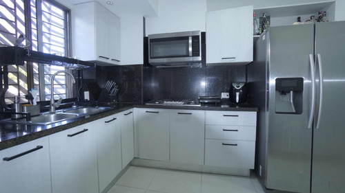 Imagen 11 de 15 de Apartamento Con Terraza En Venta En Cacicazgos, Cercano Avenida Anacaona