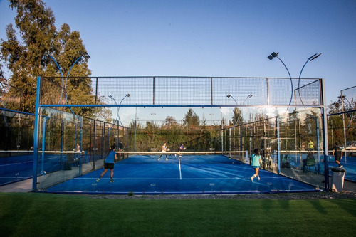 Club De Padel Para Eventos Empresariales Y Cumpleaños