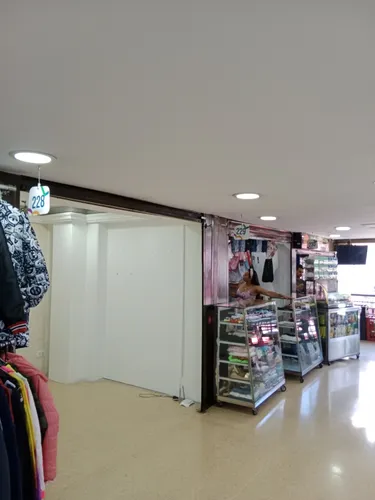 Venta Local Comercial #228 Metrohueco