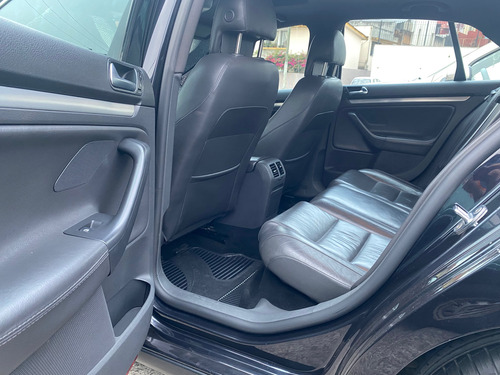 Volkswagen Bora 2.5 Gli Tiptronic Turbo Piel Qc At