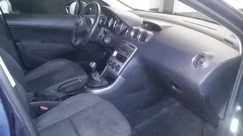 Imagen 10 de 10 de Peugeot 408 Allur 2.0 Modelo (2014)