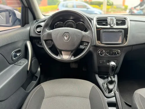 Renault Logan 1.6 Privilege / Intens