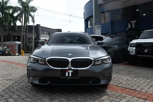 Bmw 330i 2.0t At 2020
