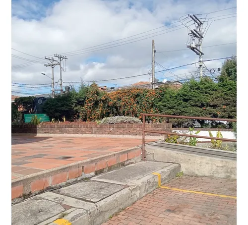 Venta Local Comercial En La 170