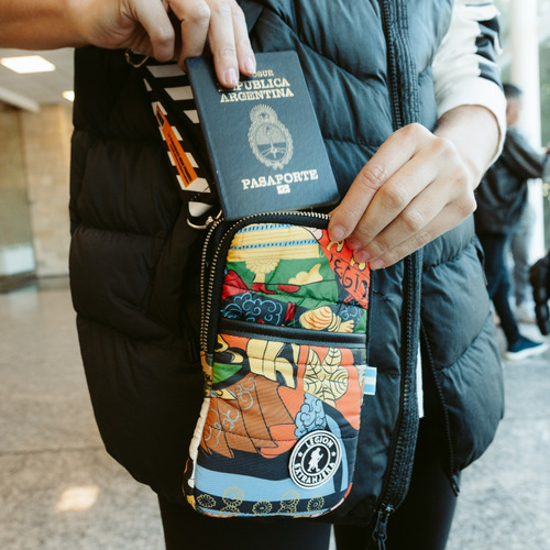 Imagen 5 de 9 de Funda Porta Celular Pop Mitología