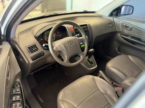 Hyundai Tucson 2.0 MPFI GLS 16V 143CV 2WD FLEX 4P AUTOMÁTICO