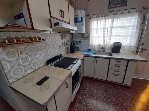 Imagen 3 de 9 de Casa En Venta En Ituzaingo Norte