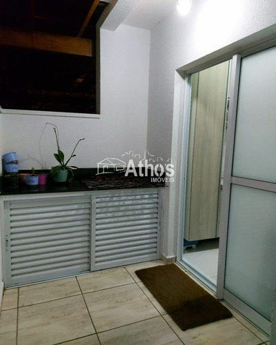 Sobrado Em Condomínio Com 3 Dormitórios(1 Suíte), Wc. Social, Sala 2 Ambientes, Cozinha Planejada, A.s. Planejada, Área Gourmet Com Churrasqueira, 2 Vagas De Garagem. Móveis Planej - Sb00637 - 692853