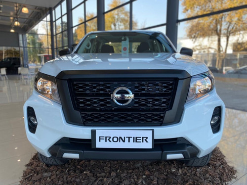 Imagen 23 de 25 de Nissan Frontier S 4x2 At 190cv 2023 #05 Ya