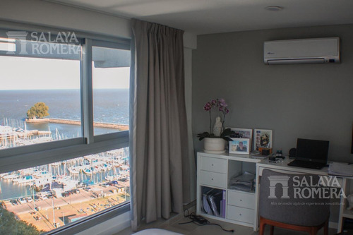 Imagen 21 de 30 de Penthouse Con Terraza Propia Puerto De Olivos - En Venta