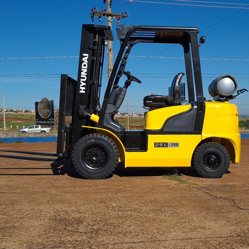 Hyundai 25l-7a
