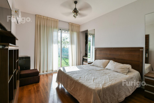 Casa En 3 Dormitorios En Soldini - Barrio Las Pérgolas