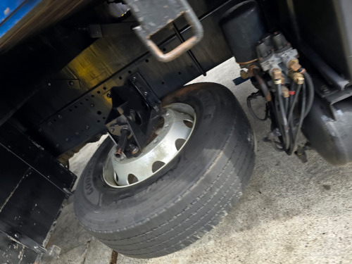 Mb 1620 6x2 Ano 2010 Carroceria Ñ Atego Ford Vw Iveco 2425