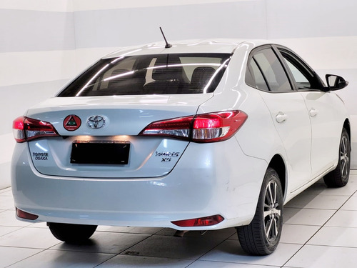 Toyota Yaris Sedán 1.5 16V FLEX SEDAN XS MULTIDRIVE