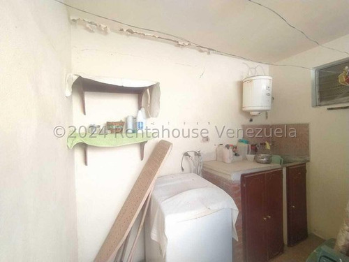 Milagros Inmuebles Casa Venta Cabudare Lara Av Intercomunal Barquisimeto Acarigua Roca Terra Economica Residencial Economico Código Inmobiliaria Rent-a-house 25-5649