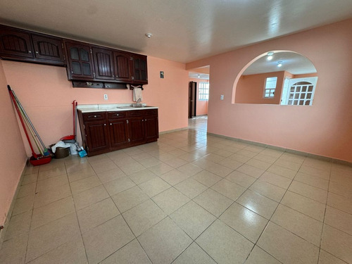Casa En Venta En Metepec