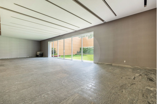 Bajó -12.0%: Departamento En Venta En Lomas De Vista Hermosa