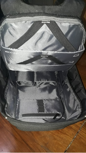 Imagen 6 de 10 de Mochila Antirrobo Xddesing Bobby Casual Color Negra