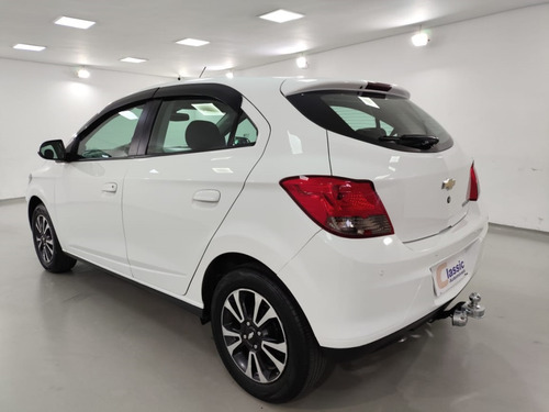 Chevrolet Onix 1.4 MPFI LTZ 8V FLEX 4P MANUAL