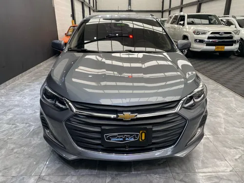 Chevrolet Onix 1.0T Premier Sedan At