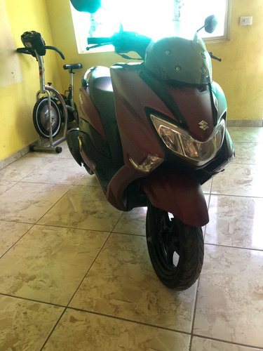 Suzuki Burgman 125