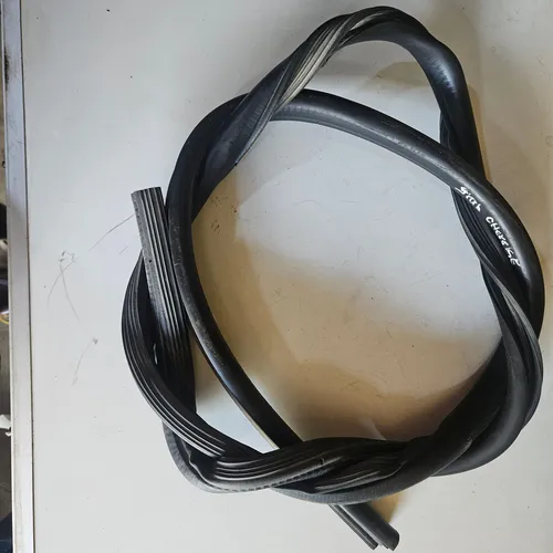 Goma Compuerta Grand Cherokee (Usado)