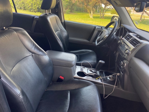 Imagen 13 de 24 de Toyota 4 Runner 4.0 Limited Aut 2014