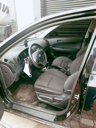 Imagem 8 de 11 de Hyundai I30 2012 2.0 Gls Aut. 5p