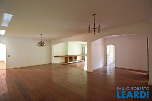 Imagem 1 de 15 de Sobrado - Alto De Pinheiros - Sp - 508408