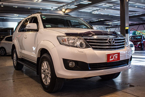 Imagen 7 de 15 de Toyota Sw4 Srv 4x2 2.7n At 197.000km 2013 Blanco