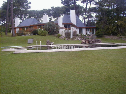 Imagen 3 de 30 de Venta Casa 4 Dormitorios, Lugano, Punta Del Este