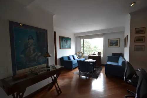 Apartamento En Venta En El Nogal. Cod V12046
