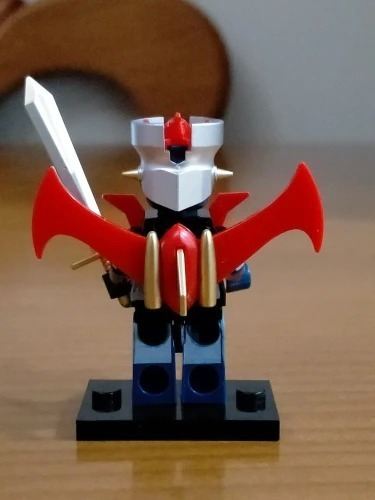 Imagen 3 de 5 de Robot Mazinger Z Figura De Acción Coleccionable Pvc Armable