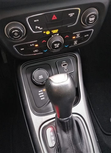 Imagen 4 de 8 de Jeep Compass 2018