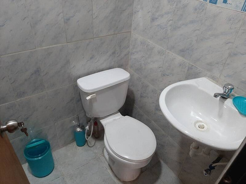 Imagen 7 de 14 de 150130 Anthony M 0424-4338703 Alquiler Edificio Av Michelena