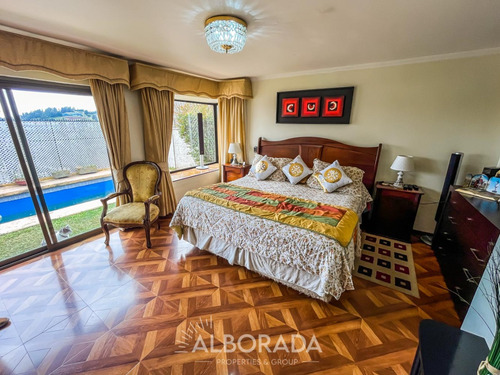 Se Vende Amplia Casa En Lomas San Andrés