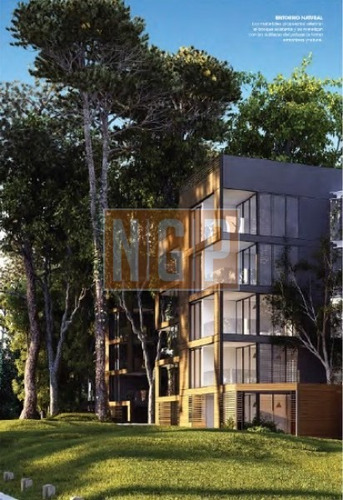 Be House Sur-ref:12995