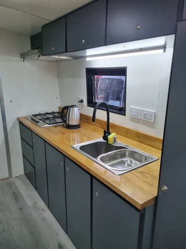 Alquiler Motorhome Para 8 Personas Con Chofer Propio