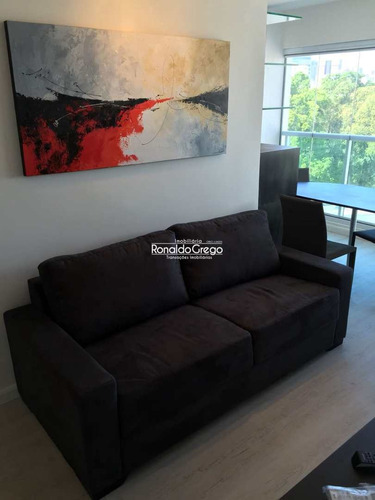 Imagem 13 de 18 de Aluga-se Cobertura Com 2 Dorms, Pinheiros, Sp R$4300. - V3559